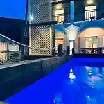 Royal Jelly - Renovated With Pool Just 5 Minutes Walk From The By Mana Gers شقة فندقية