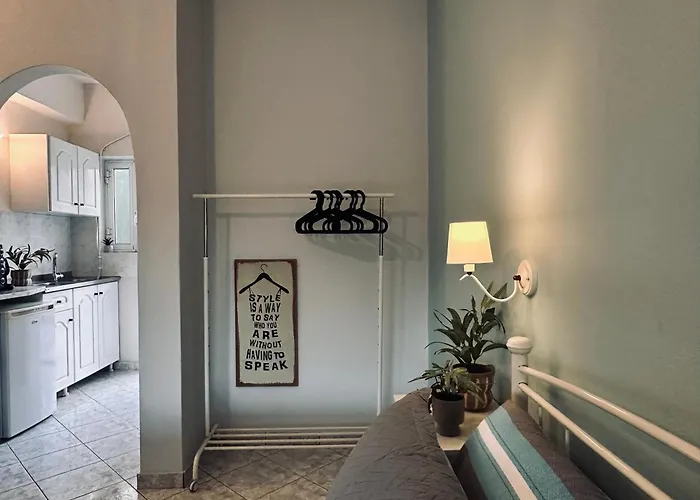Appart hôtel Royal Jelly - Renovated With Pool Just 5 Minutes Walk From The By Mana Gers 3*