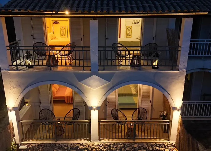 Royal Jelly - Renovated With Pool Just 5 Minutes Walk From The By Mana Gers 3*